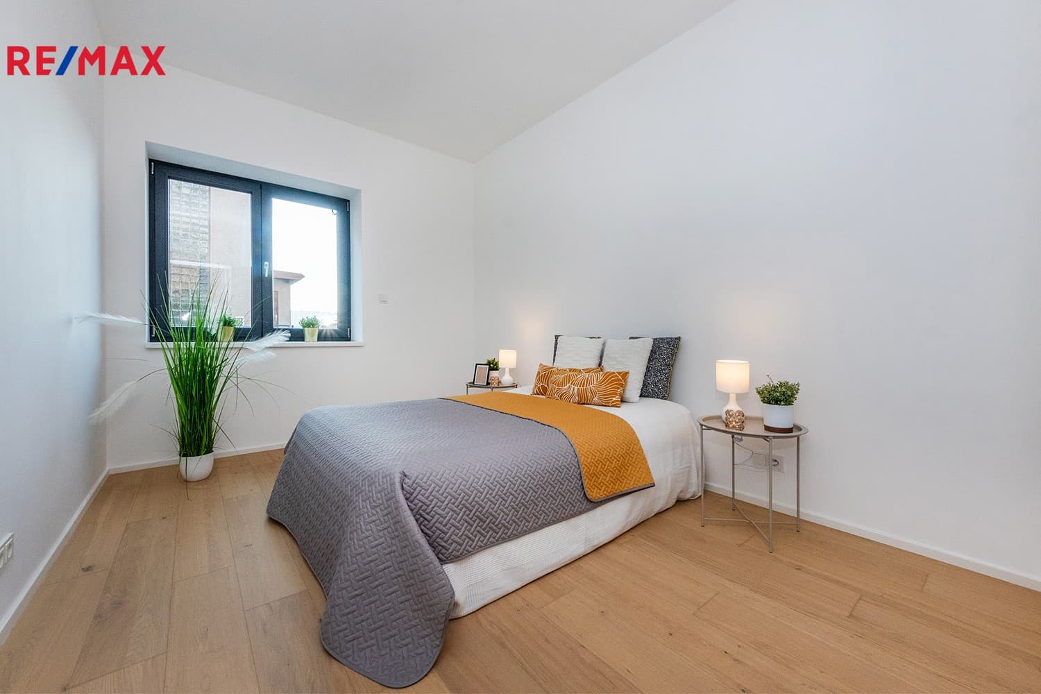 Prodej bytu 3+kk v osobním vlastnictví 83 m², Praha 5 - Radlice